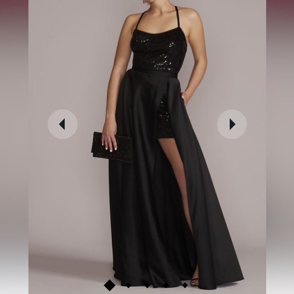 Elegant Black Backless Dress